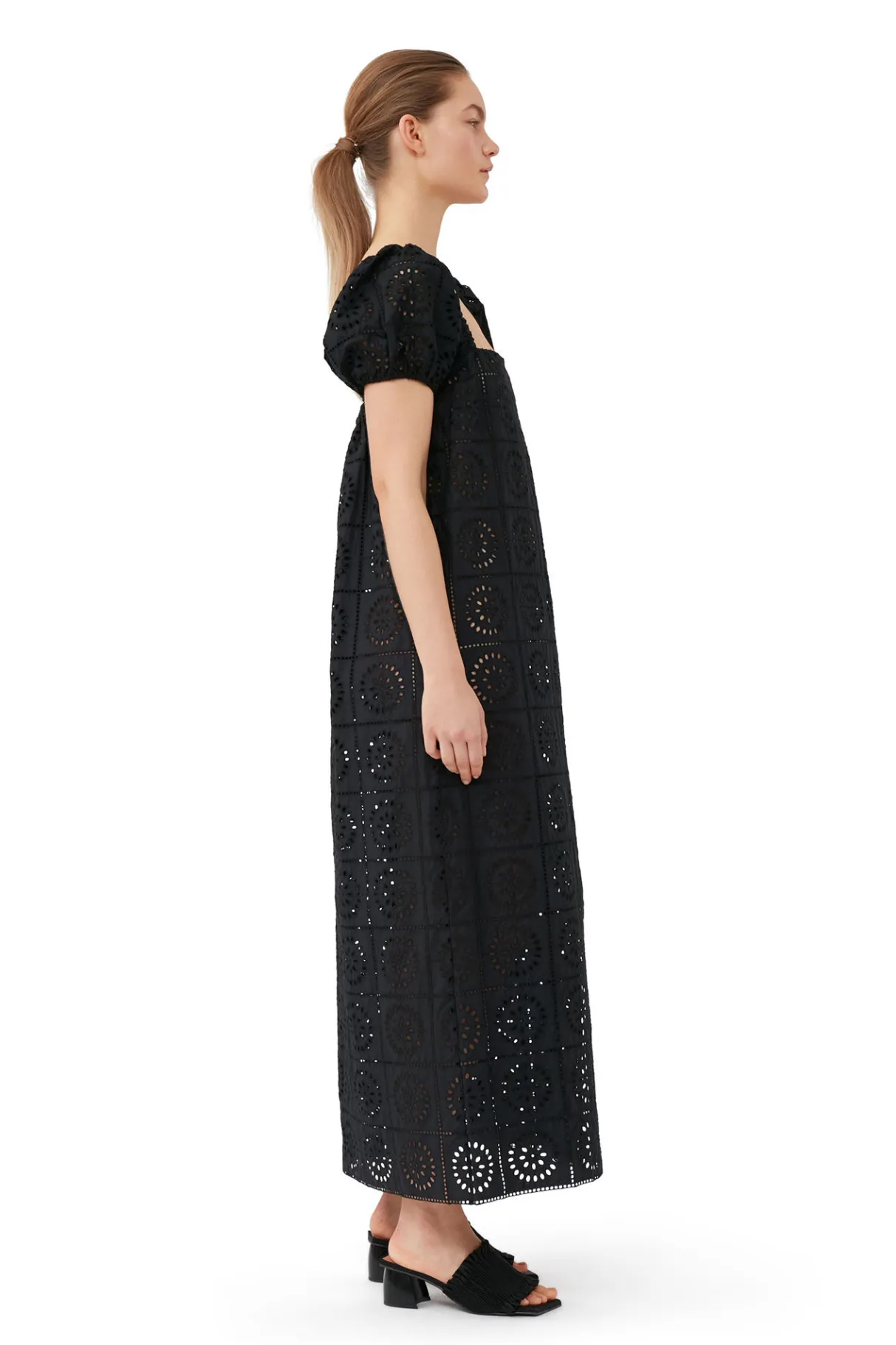 Fashion GANNI Broderie Anglaise Midi Dress Black