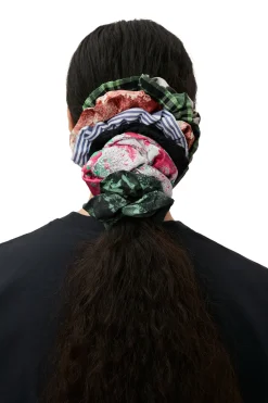 New GANNI Green Seersucker Check Scrunchie Peapod